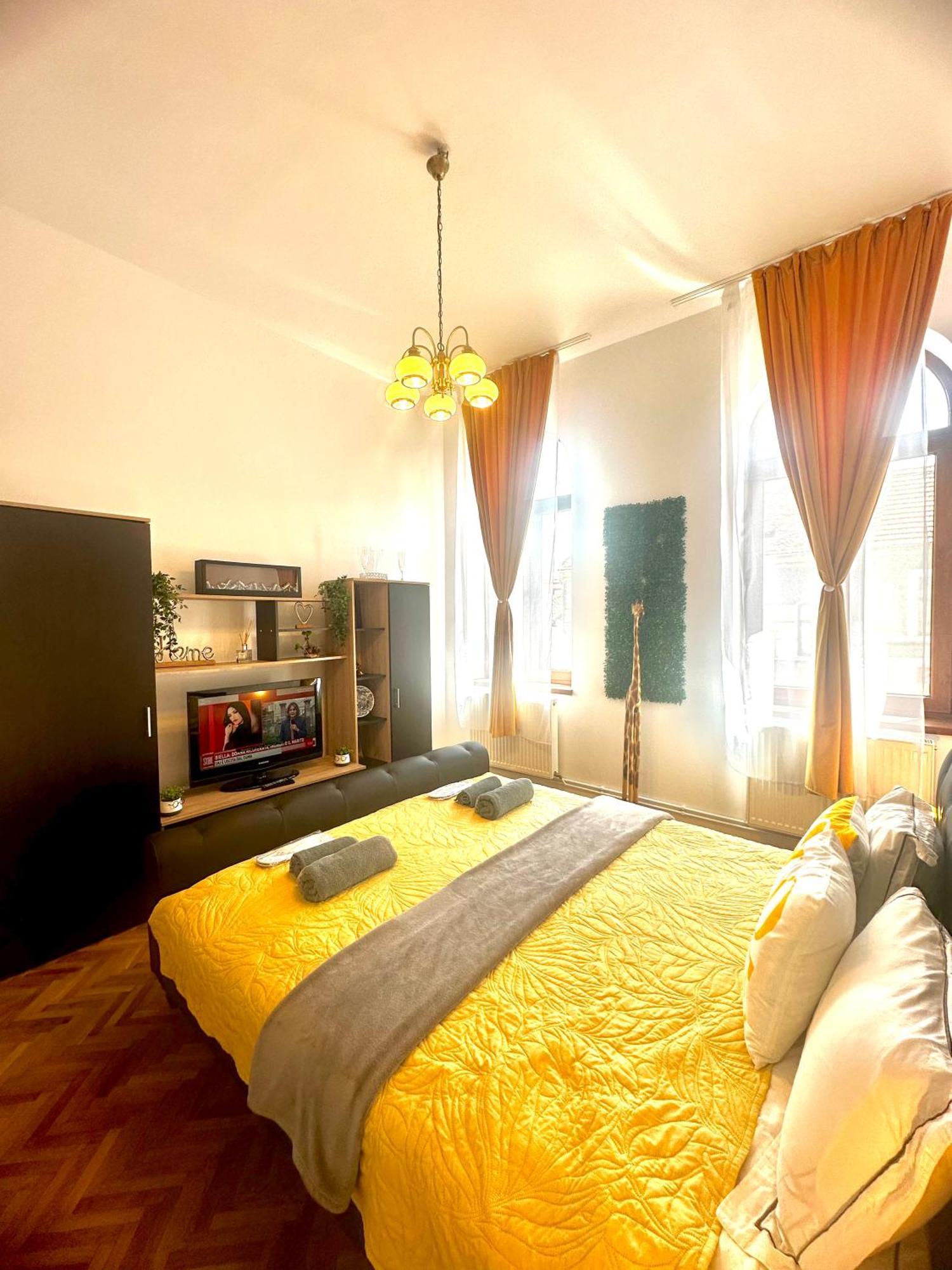 Stay Inn Central Brassó Kültér fotó